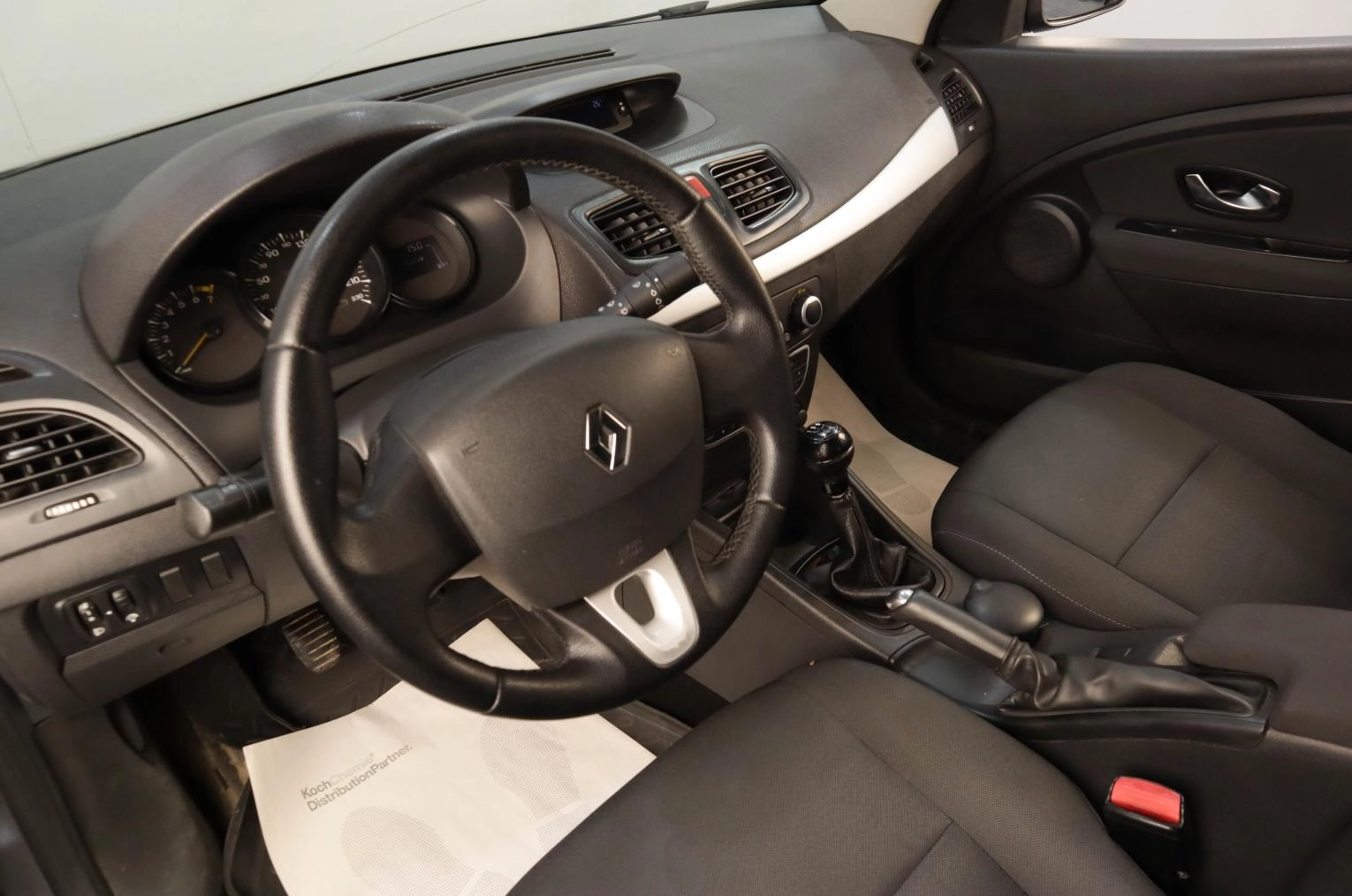 Renault Fluence 8 из 14