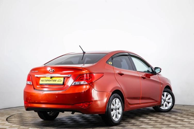 Hyundai Solaris 4 из 6