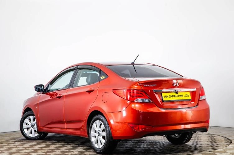 Hyundai Solaris 6 из 6