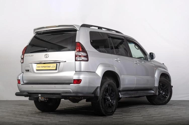 Toyota Land Cruiser Prado 6 из 6