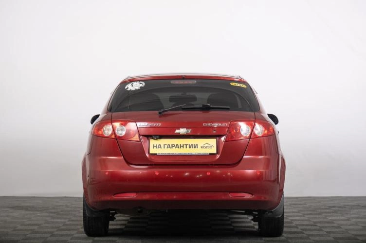 Chevrolet Lacetti 4 из 6
