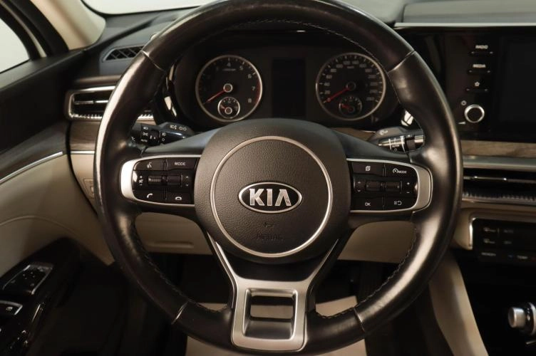 KIA K5 13 из 22