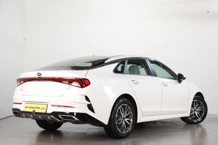 KIA K5 6 из 6