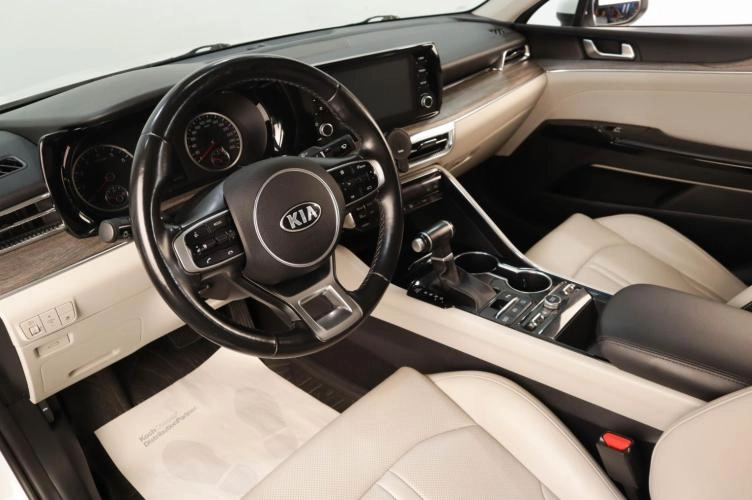 KIA K5 7 из 22