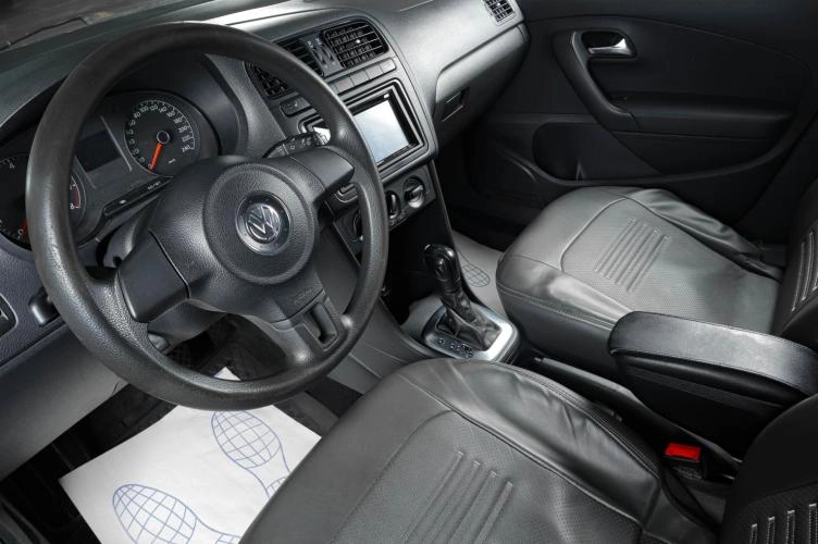 Volkswagen Polo 7 из 16