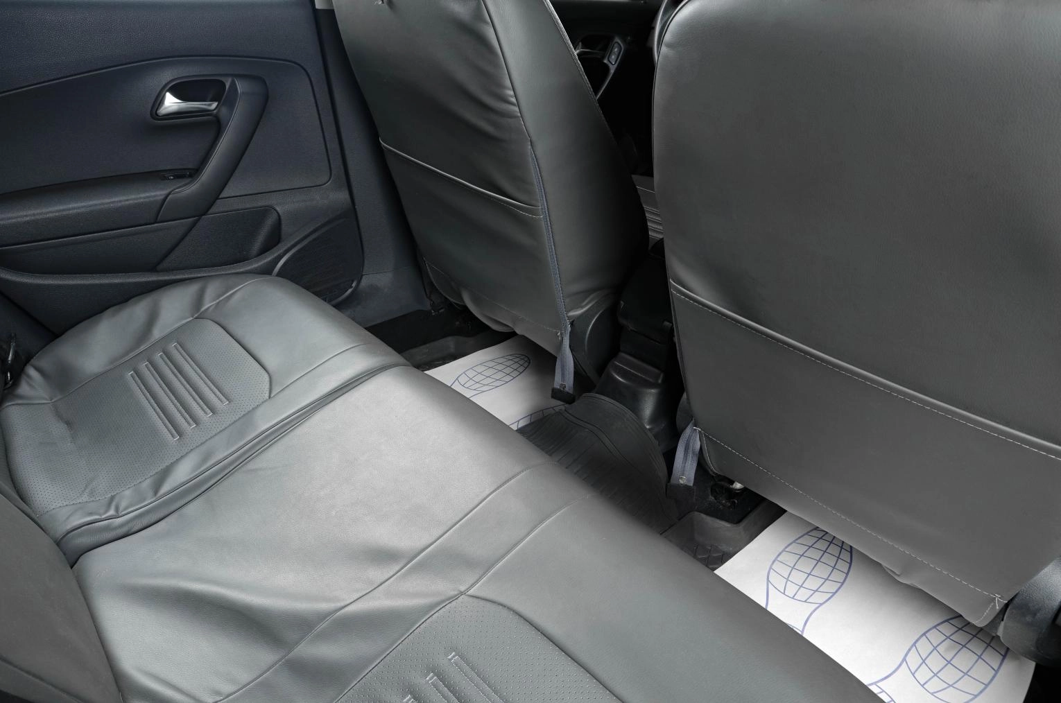 Volkswagen Polo 9 из 16