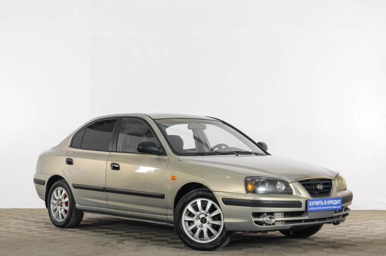 Hyundai Elantra 1 из 6