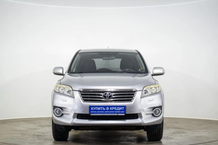 Toyota RAV4 2 из 6