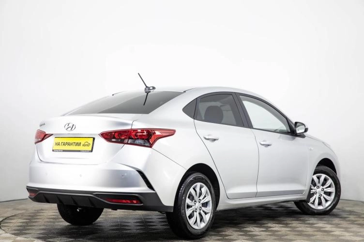 Hyundai Solaris 4 из 6