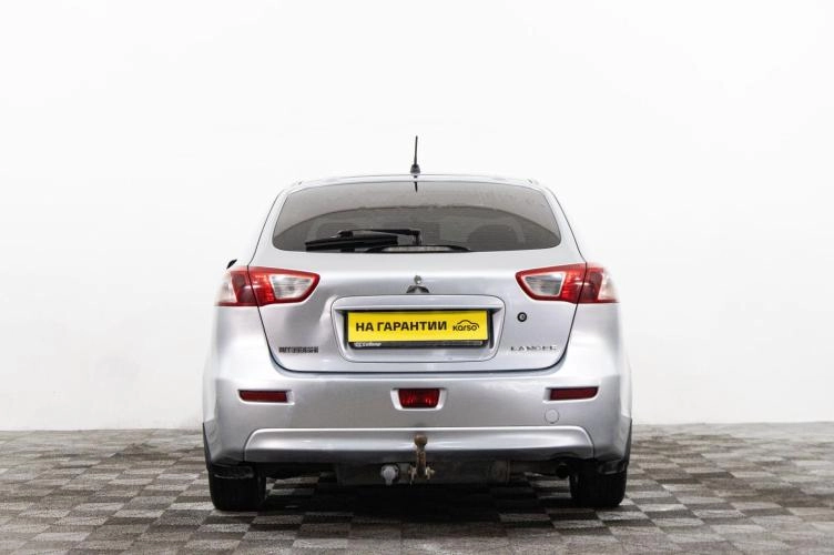 Mitsubishi Lancer 5 из 6