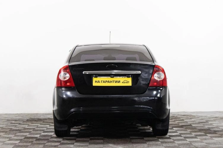 Ford Focus 5 из 6