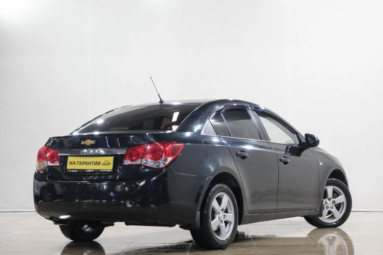 Chevrolet Cruze 6 из 6