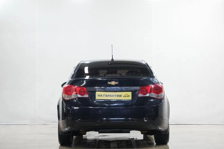 Chevrolet Cruze 5 из 6