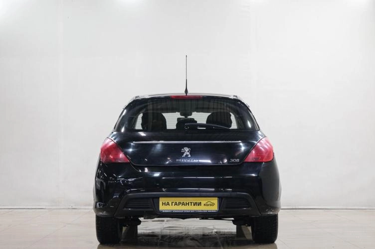 Peugeot 308 5 из 6