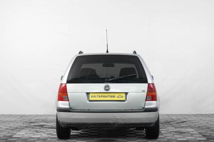 Volkswagen Golf 5 из 6