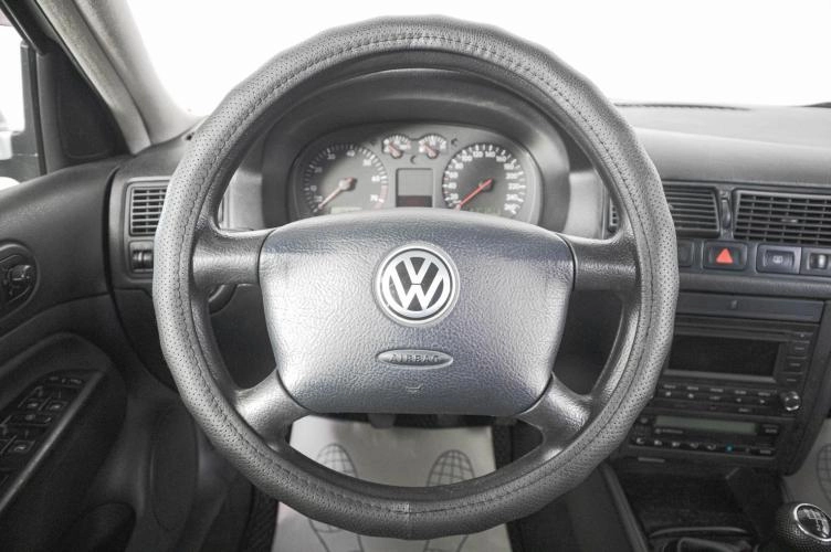 Volkswagen Golf 15 из 20