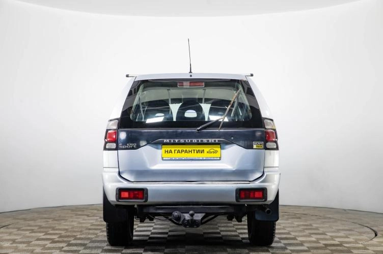 Mitsubishi Pajero Sport 5 из 6
