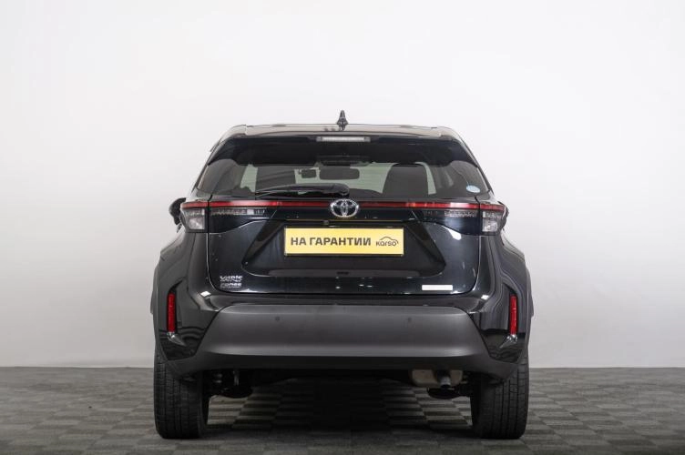 Toyota Yaris Cross 4 из 6