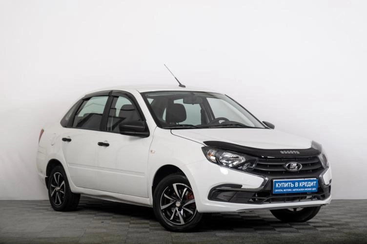 ВАЗ (LADA) Granta 1 из 6
