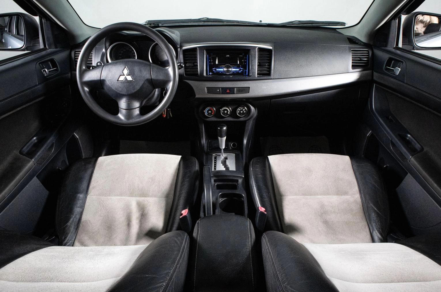 Mitsubishi Lancer 9 из 13