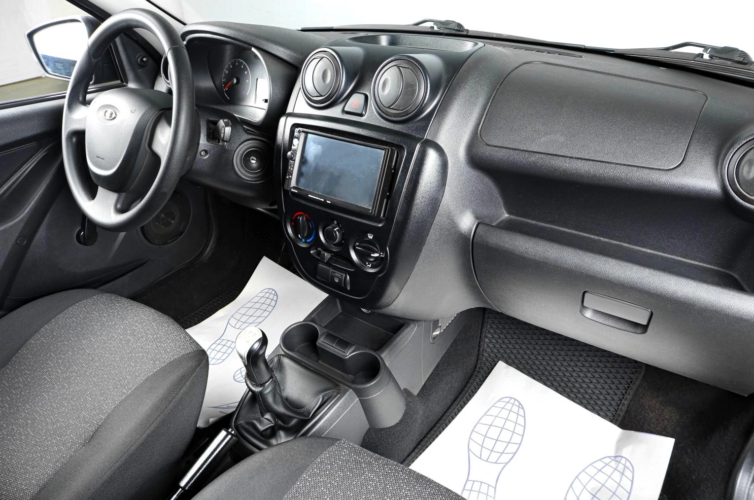 ВАЗ (LADA) Granta 10 из 15