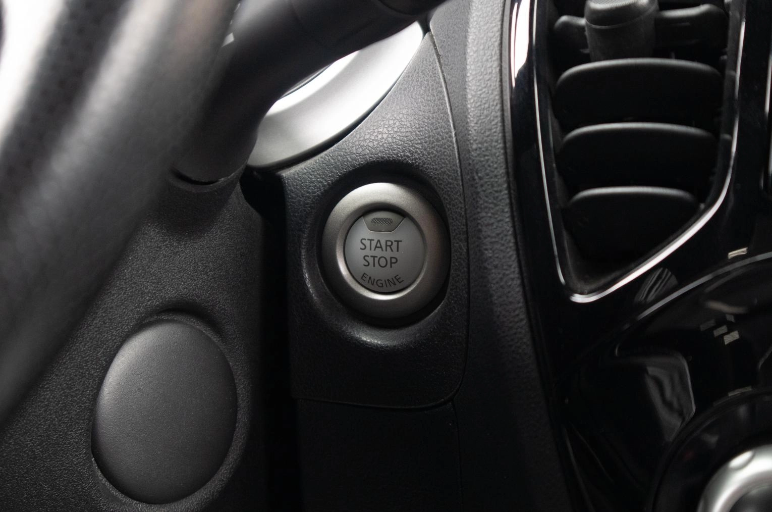 Nissan Juke 14 из 22