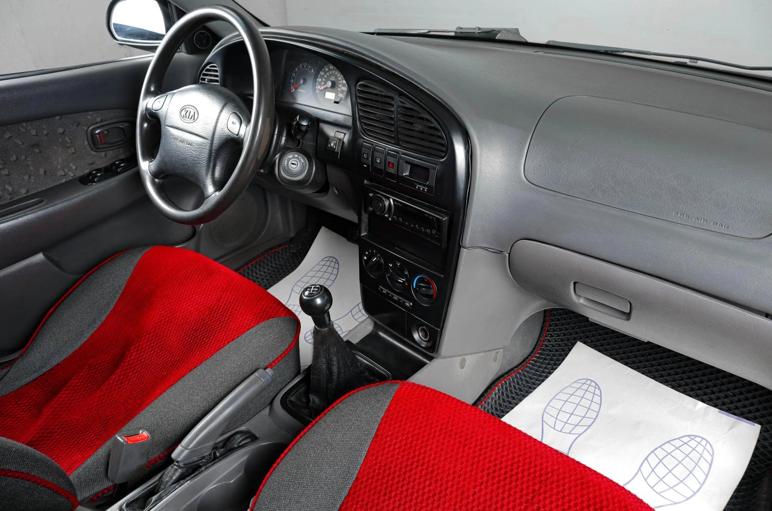 KIA Spectra 10 из 16