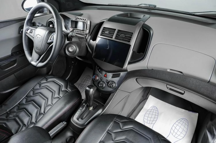 Chevrolet Aveo 10 из 18