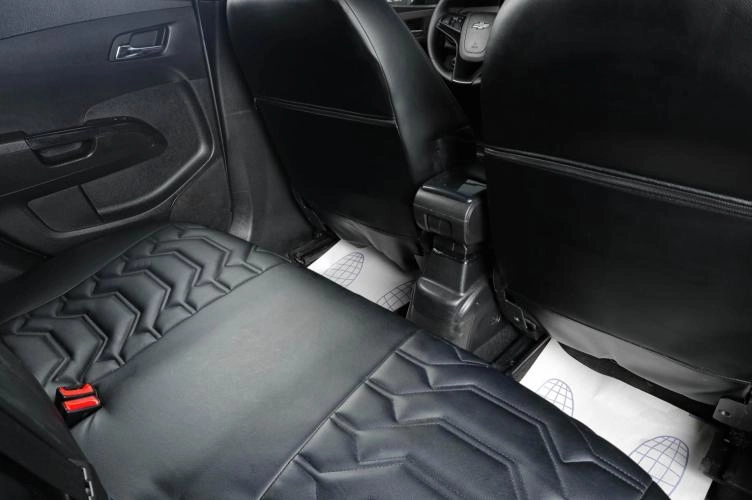 Chevrolet Aveo 9 из 18