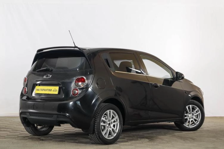 Chevrolet Aveo 6 из 6