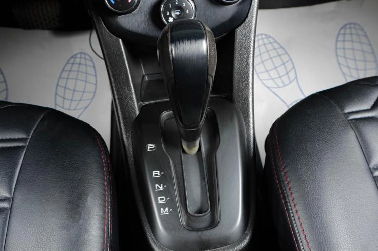 Chevrolet Aveo 17 из 18