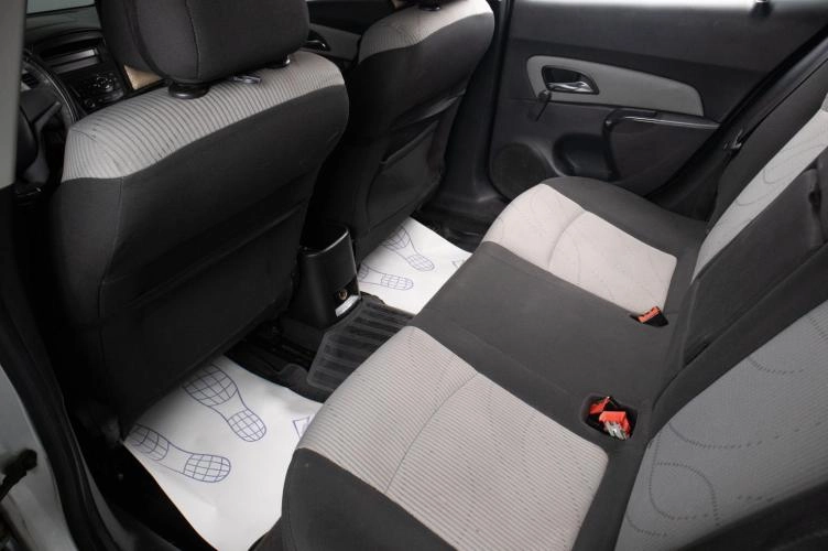 Chevrolet Cruze 17 из 17