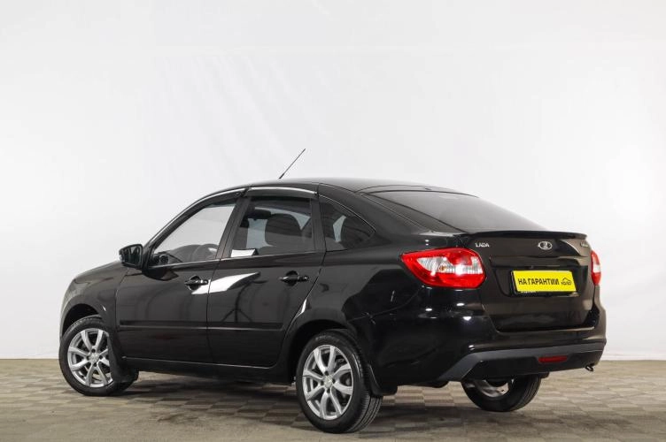 ВАЗ (LADA) Granta 4 из 6