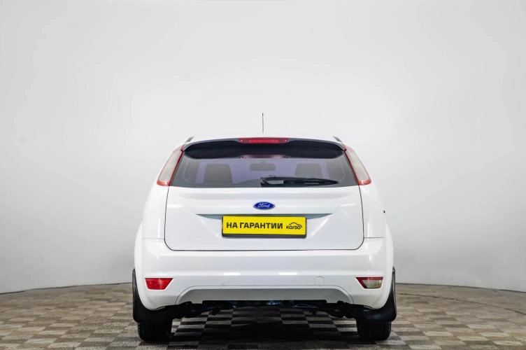 Ford Focus 5 из 6