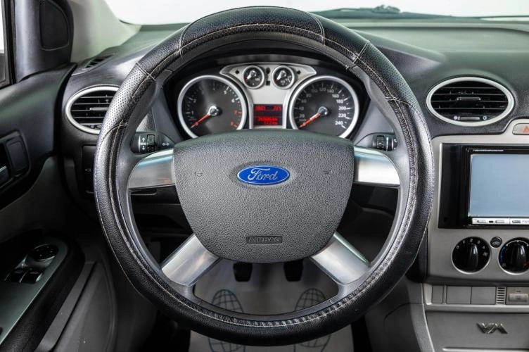 Ford Focus 14 из 19