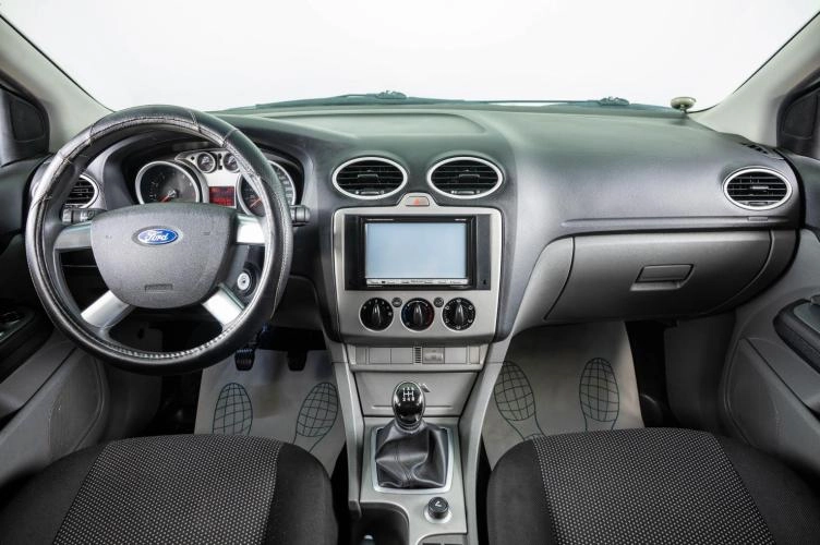 Ford Focus 12 из 19