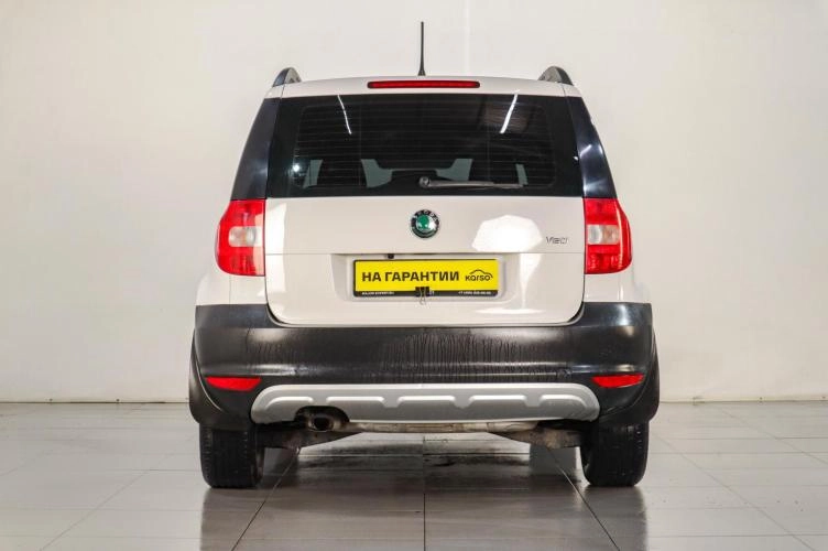 Skoda Yeti 5 из 6