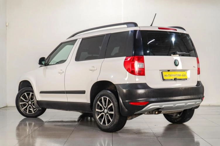 Skoda Yeti 4 из 6