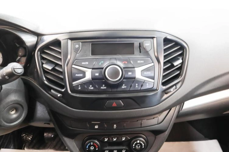 ВАЗ (LADA) Vesta 16 из 19