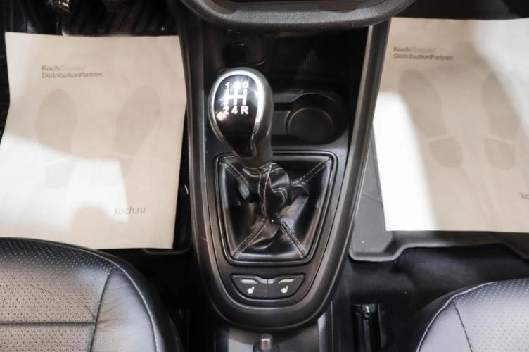 ВАЗ (LADA) Vesta 17 из 19