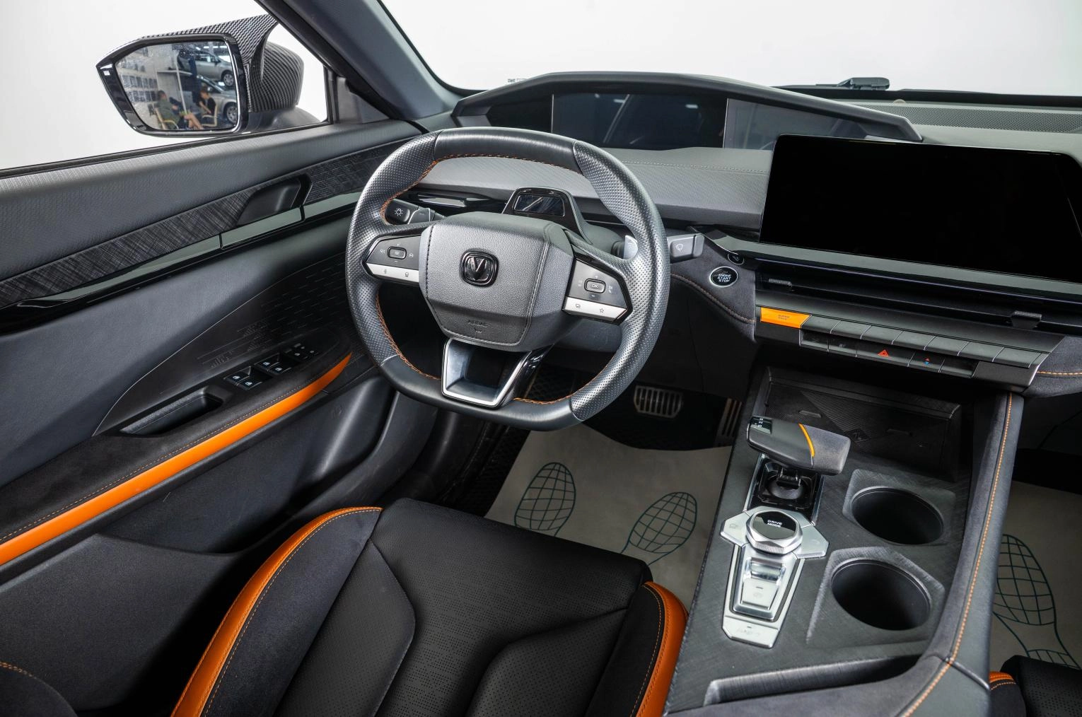 Changan UNI-V 14 из 25