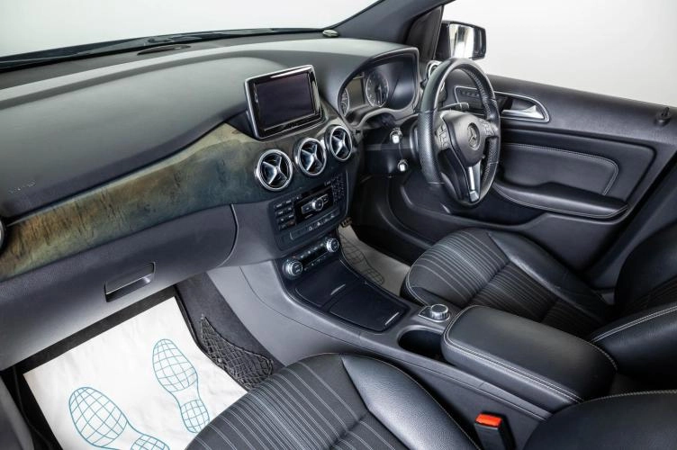 Mercedes-Benz B-класс 10 из 23