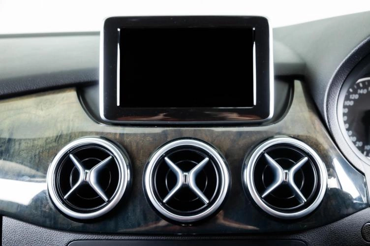 Mercedes-Benz B-класс 18 из 23