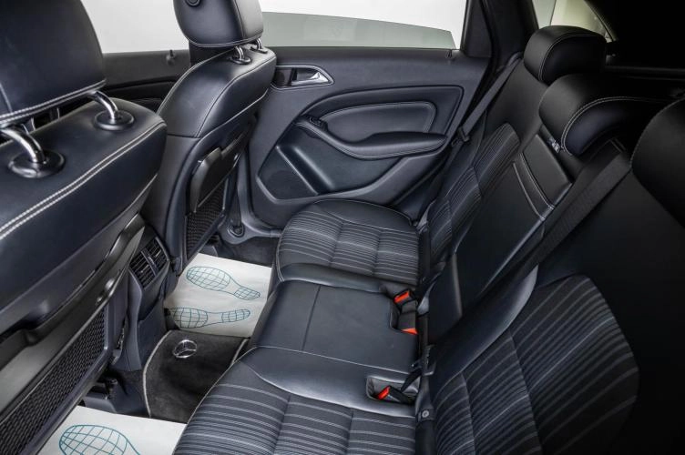 Mercedes-Benz B-класс 9 из 23