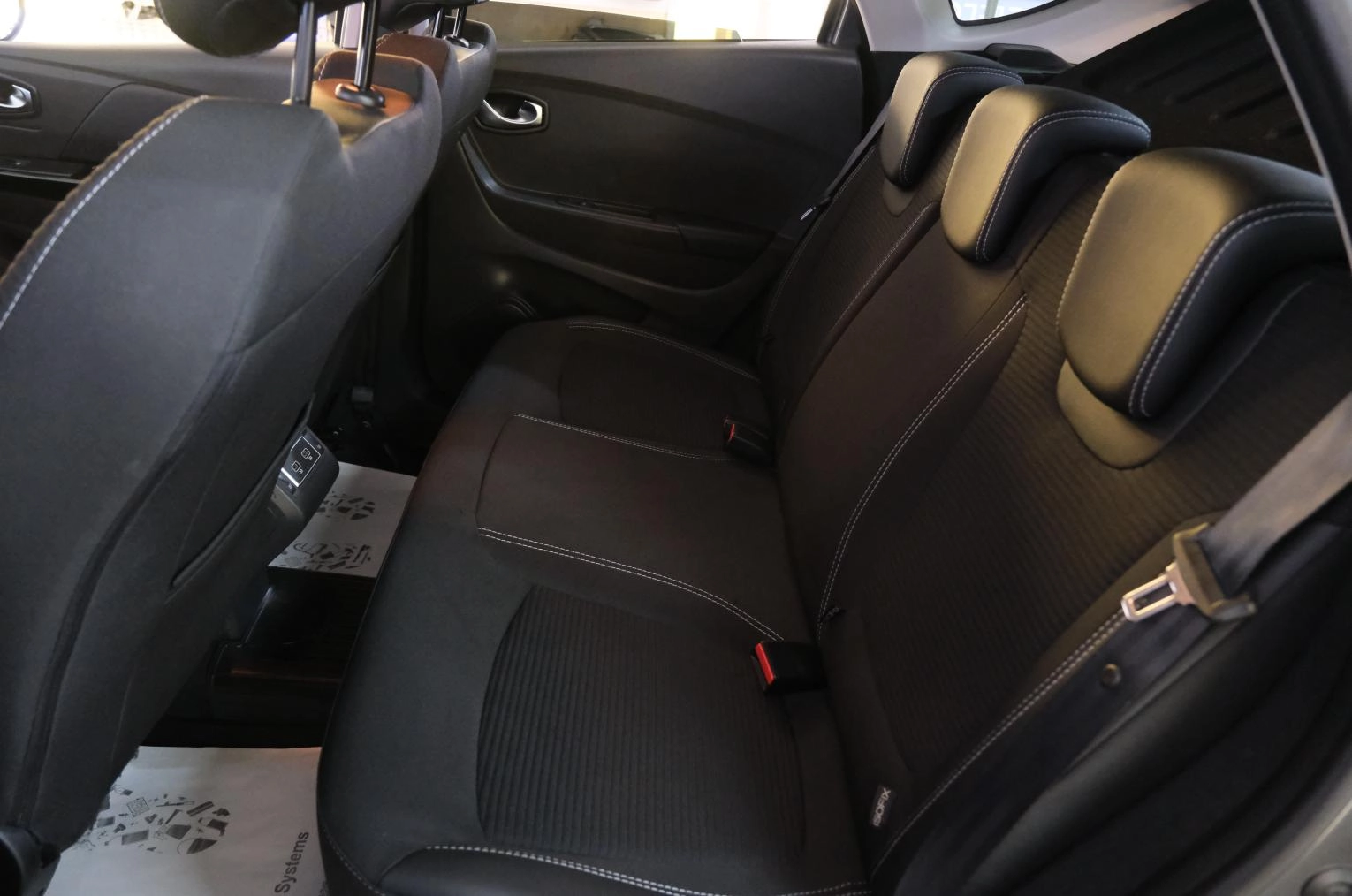 Renault Kaptur 20 из 22
