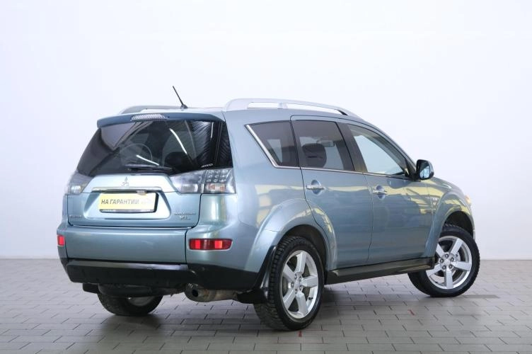 Mitsubishi Outlander 6 из 6