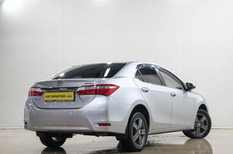 Toyota Corolla 6 из 6