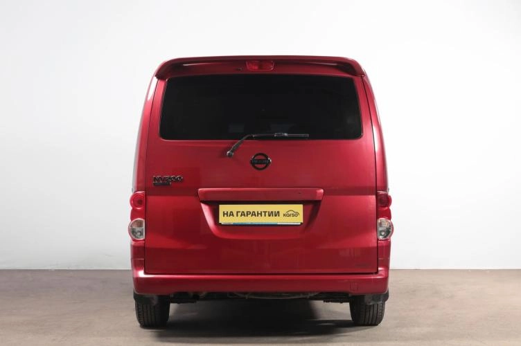 Nissan NV200 5 из 6