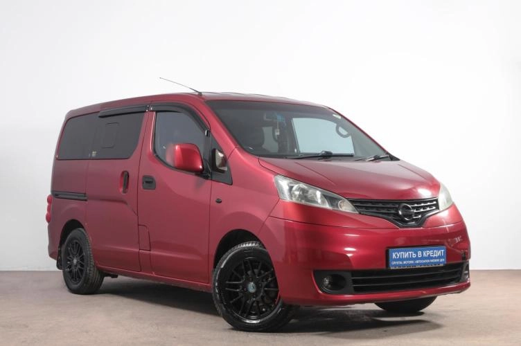 Nissan NV200 1 из 6