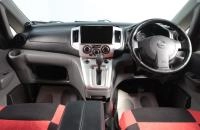 Nissan NV200 8 из 16